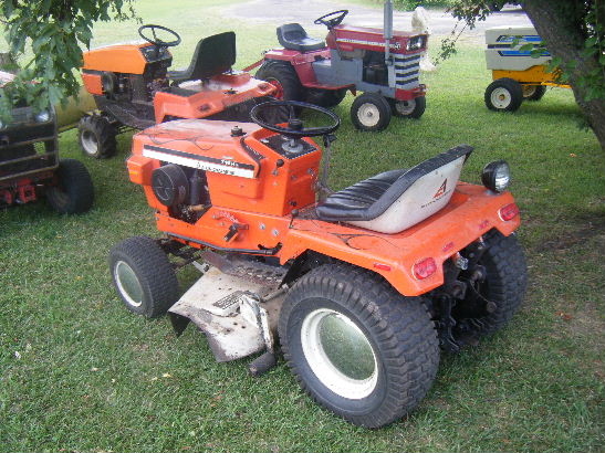 Garden tractor sales hub caps
